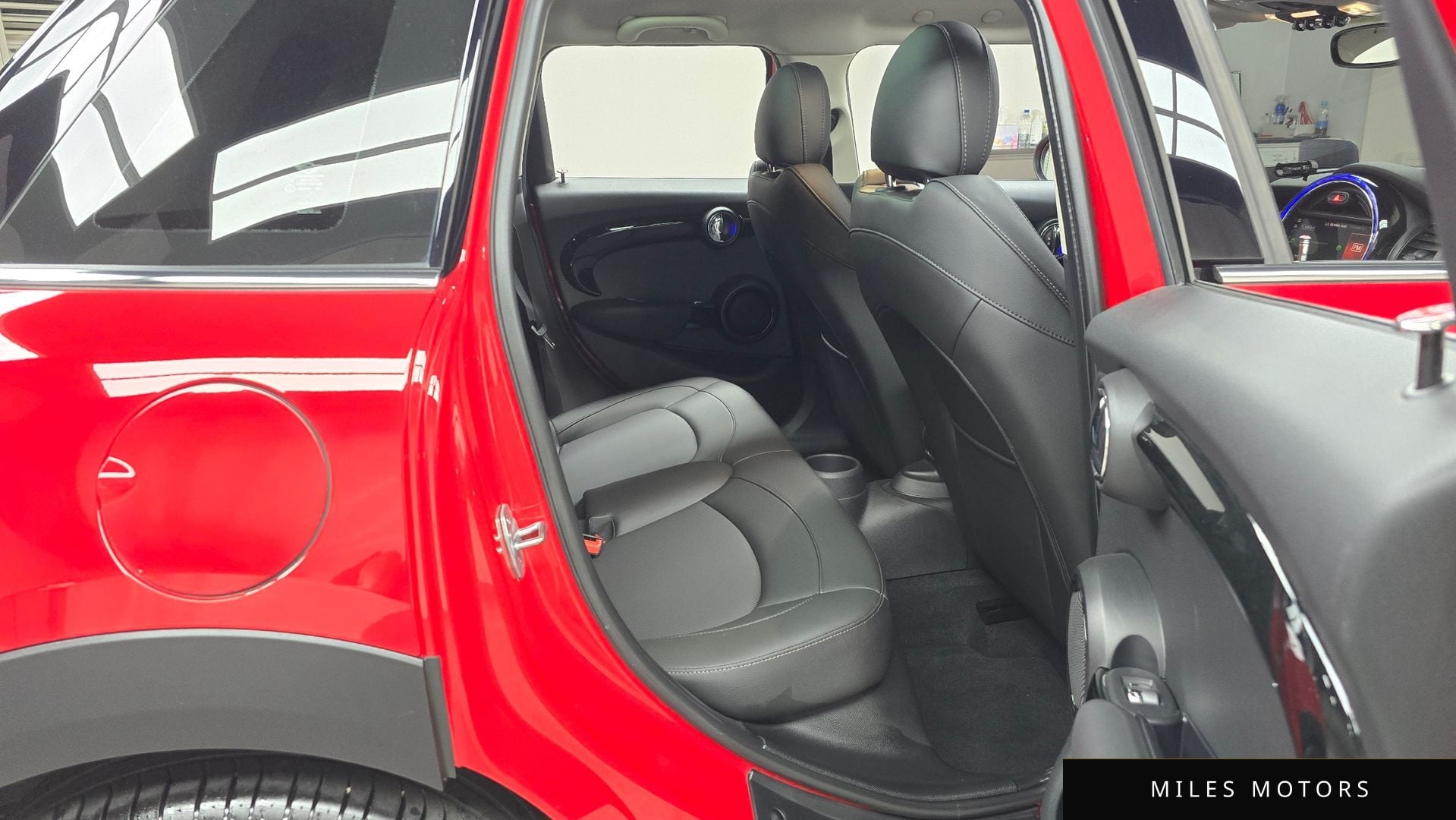 MINI 쿠퍼 2019 — миниатюра 12