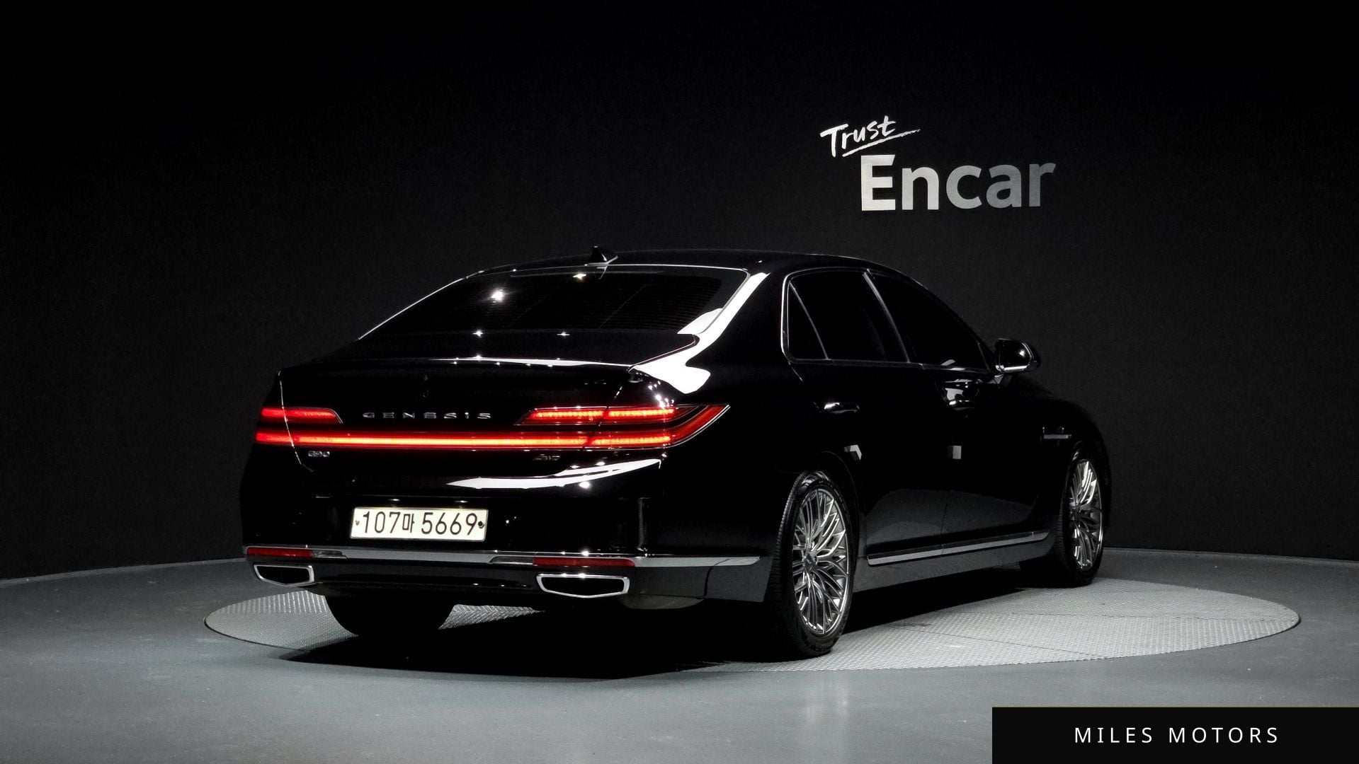 Genesis G90 2021 — миниатюра 2
