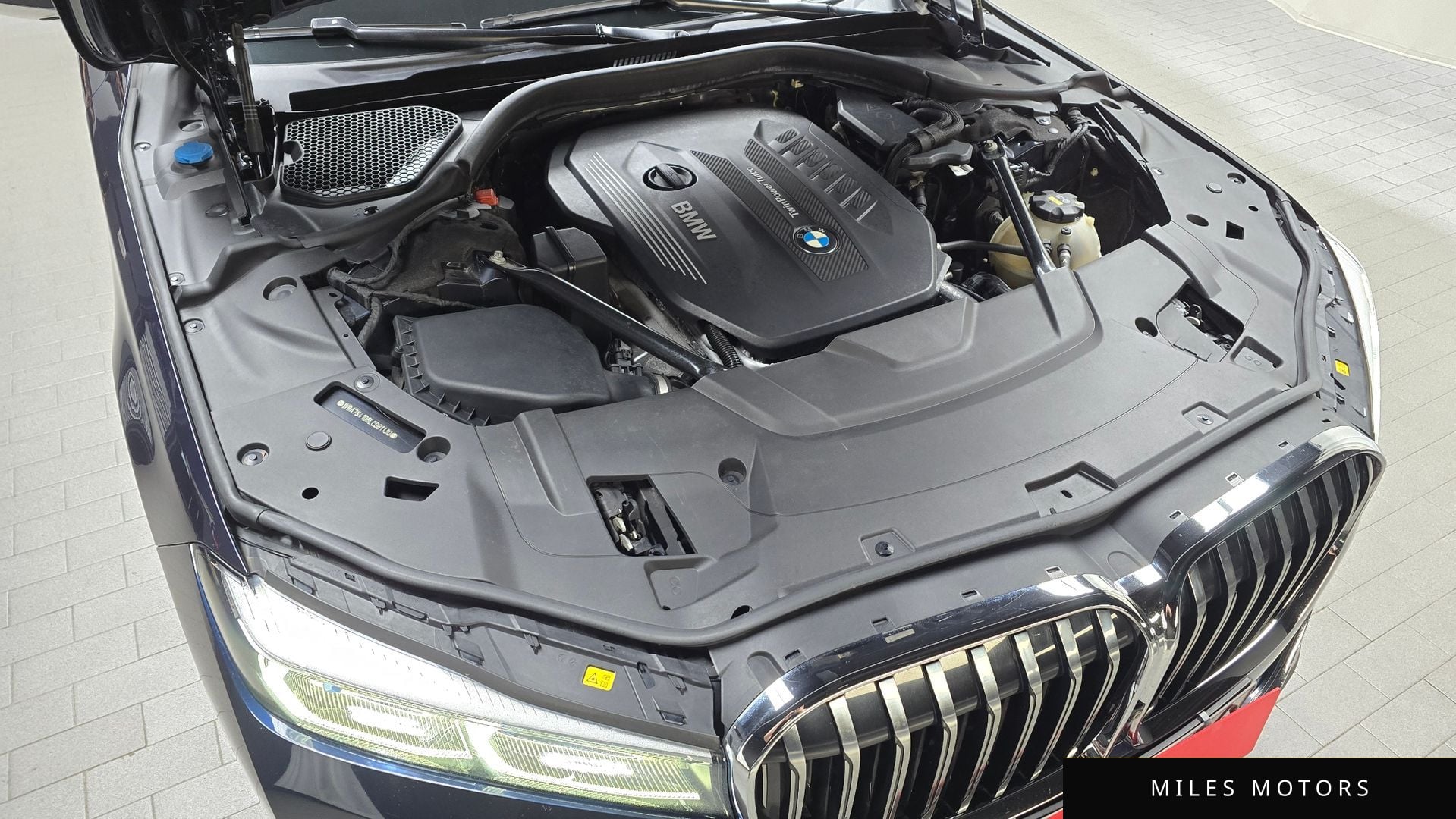 BMW 7 Series (G11) 2020 — миниатюра 6