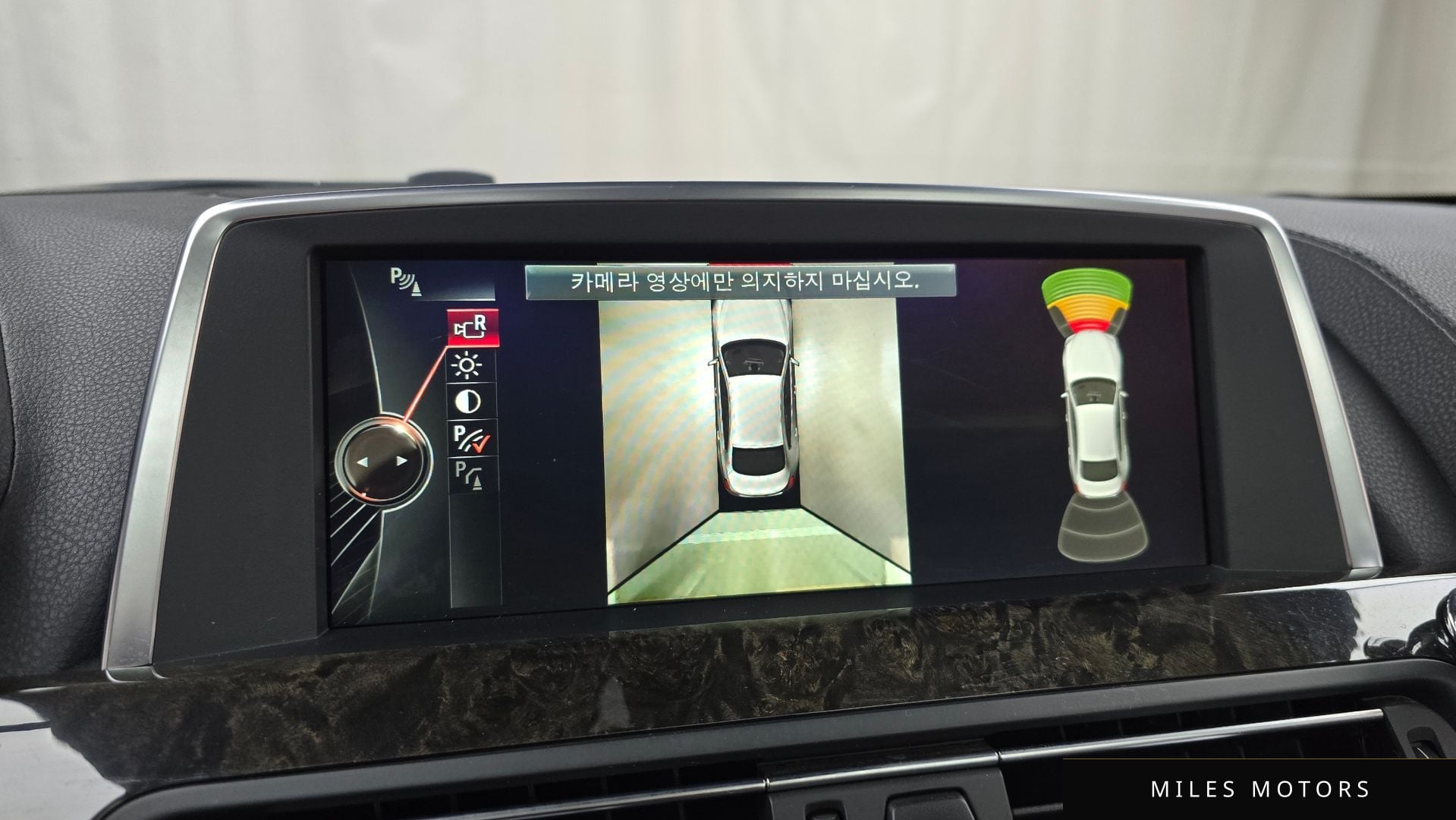 BMW 6시리즈 (F12) 2015 — миниатюра 15