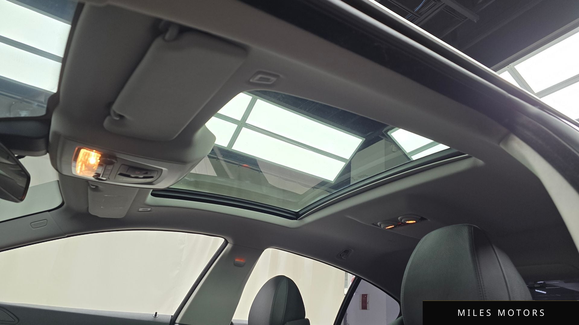 BMW 6시리즈 (F12) 2015 — миниатюра 19