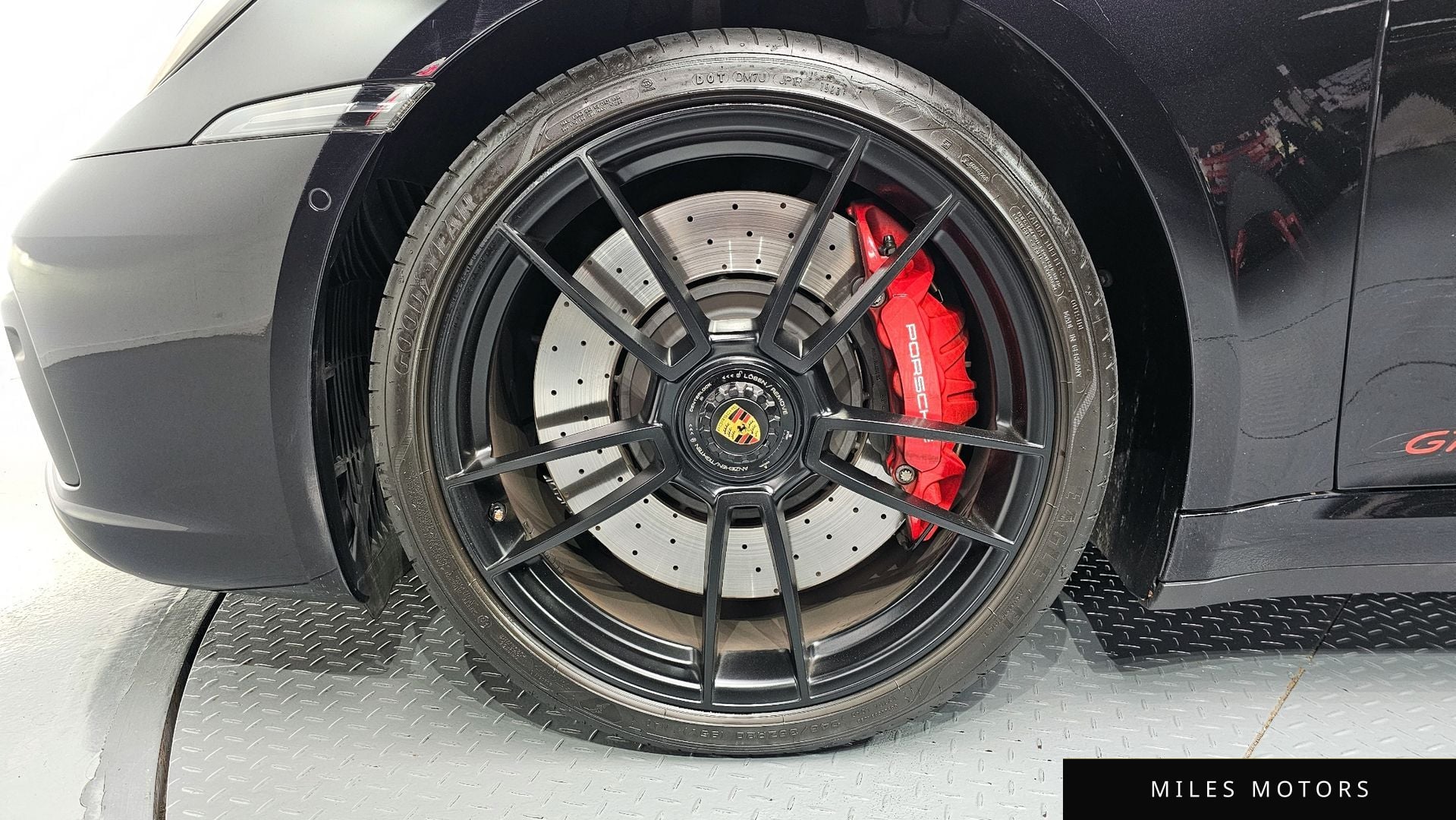 Porsche 911 (992) 2022 — миниатюра 5