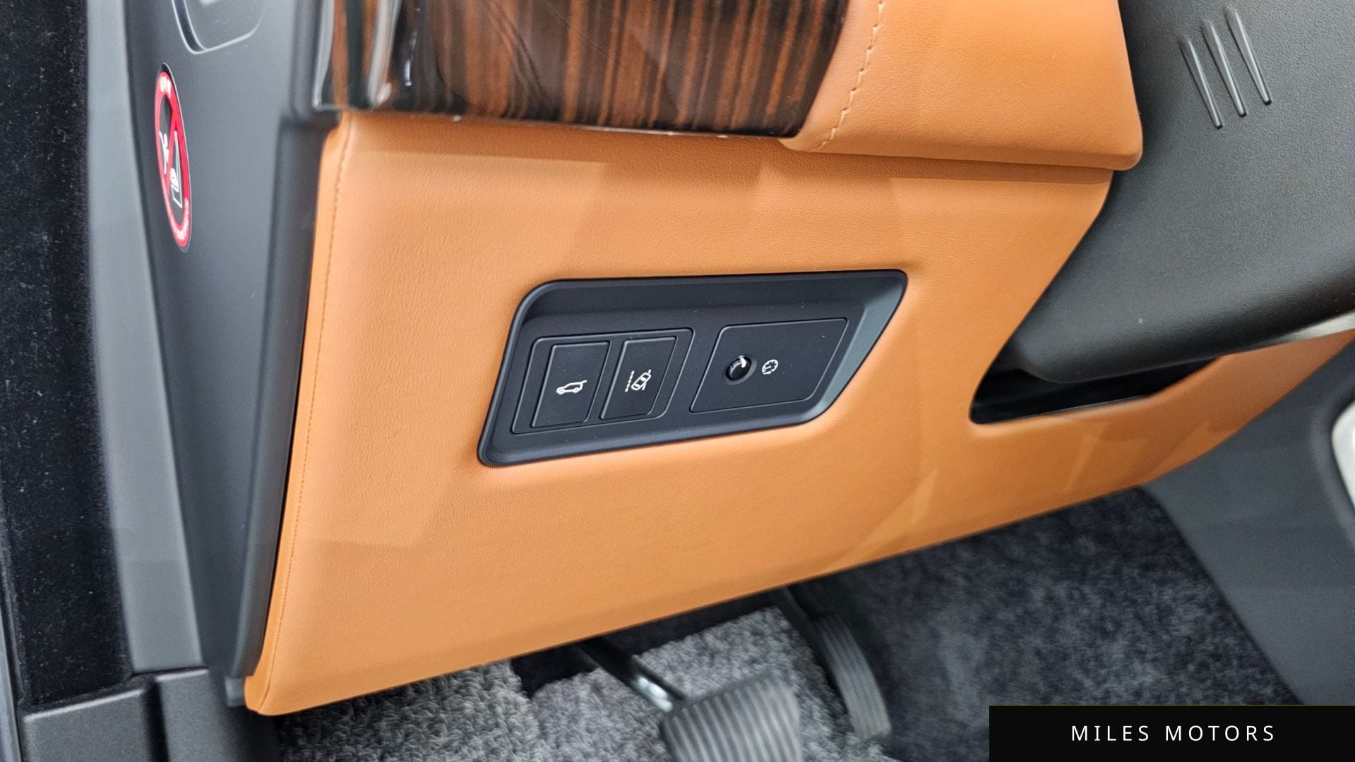 Land Rover 레인지로버 2017 — миниатюра 19