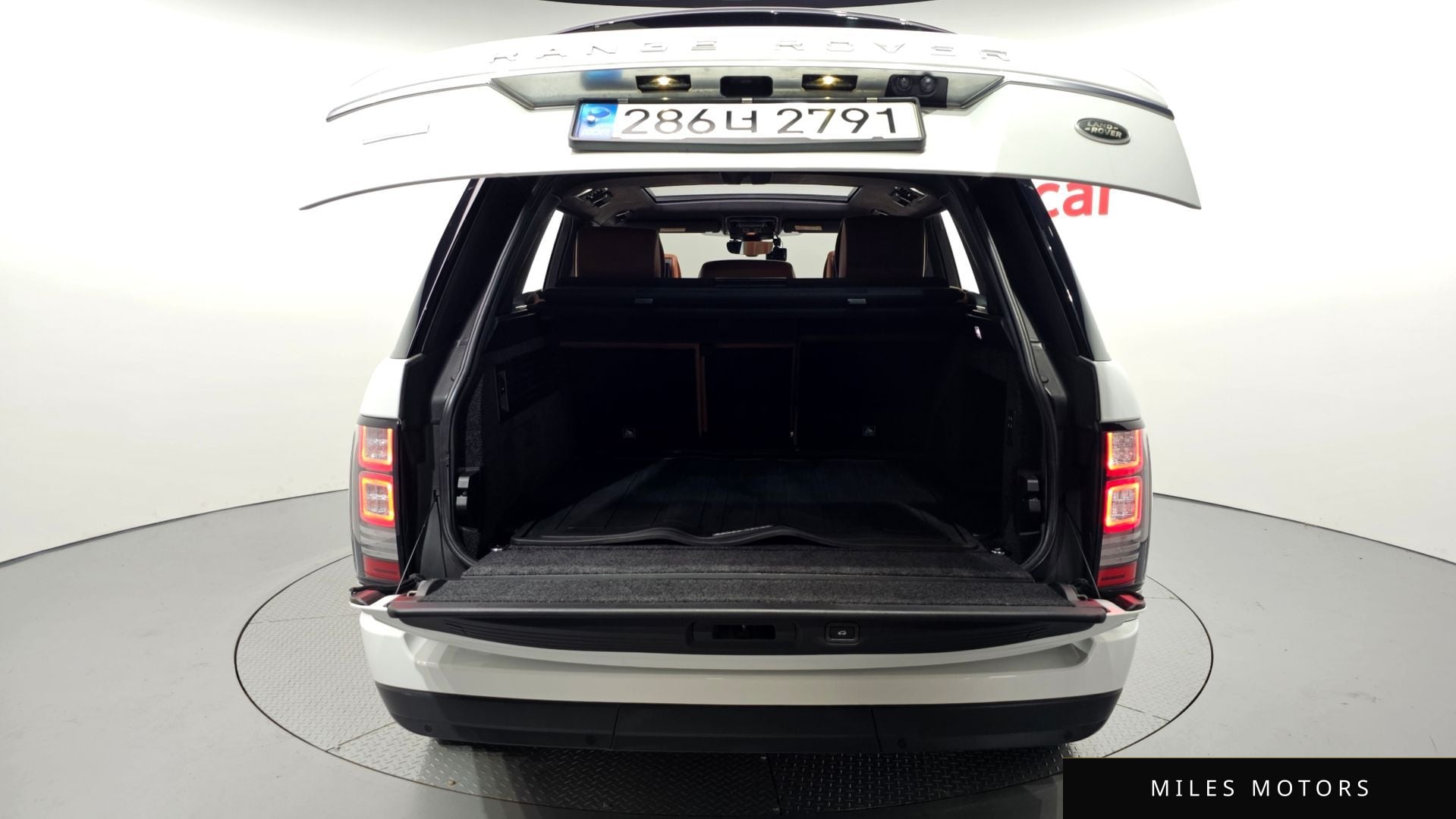 Land Rover 레인지로버 2017 — миниатюра 20