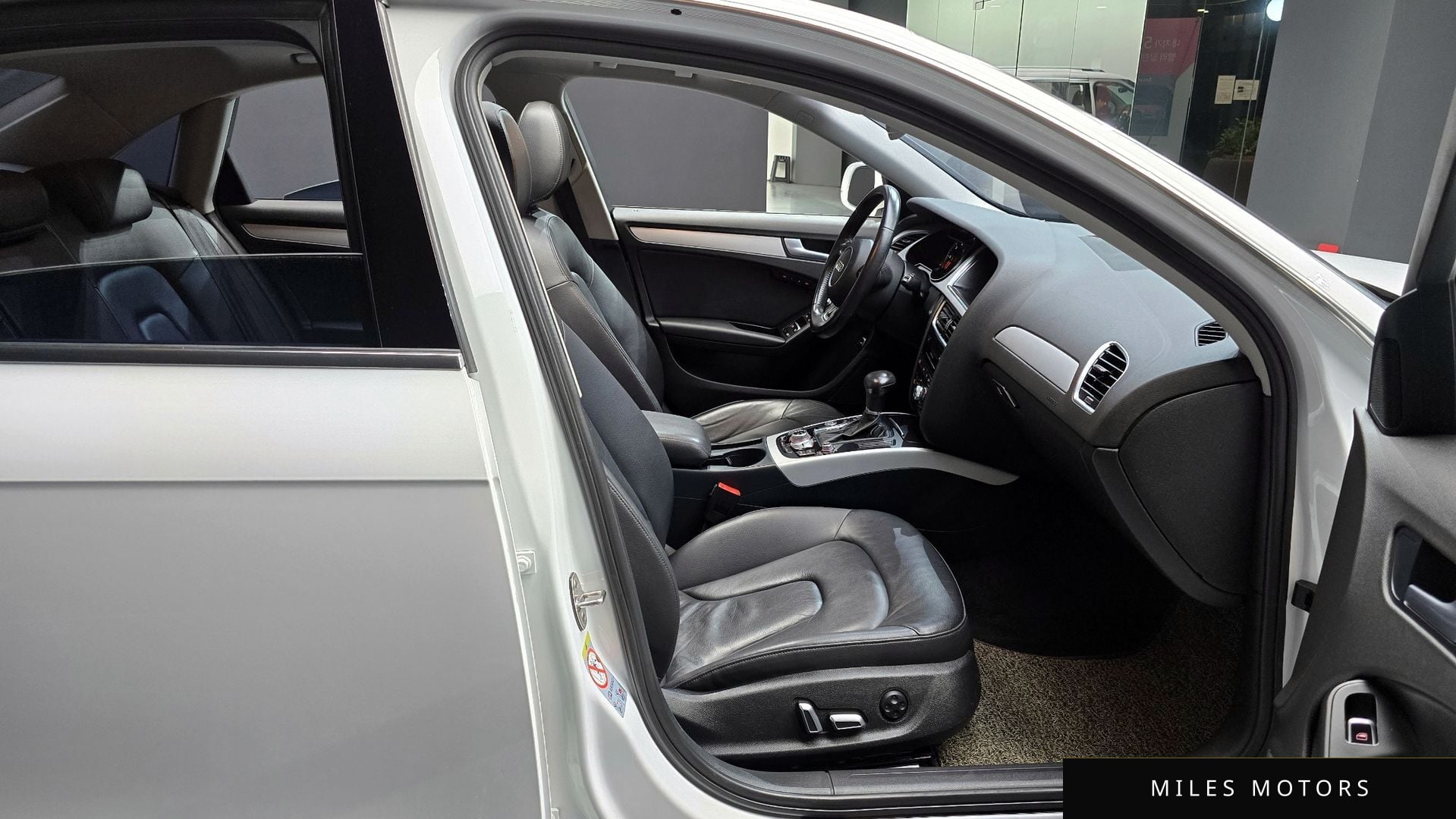Audi A4 2015 — миниатюра 10
