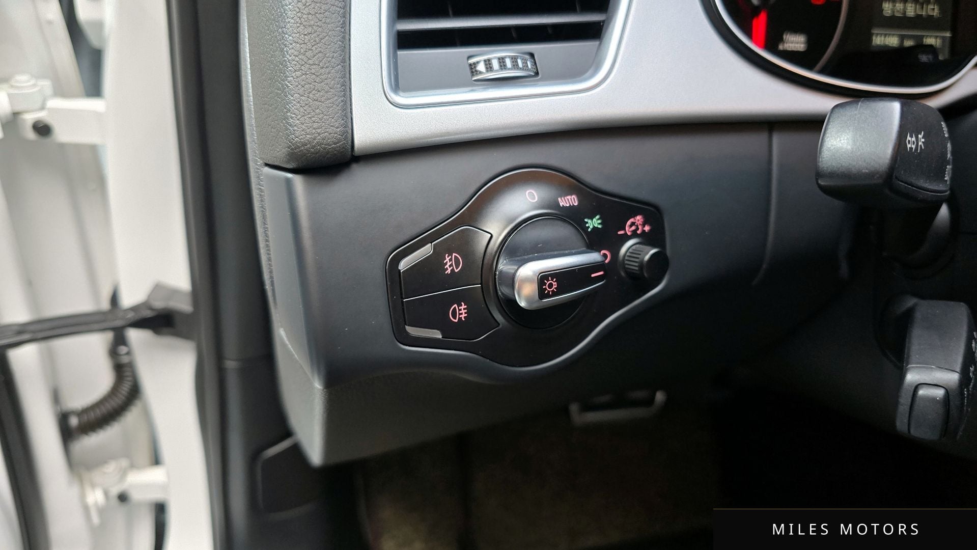 Audi A4 2015 — миниатюра 17