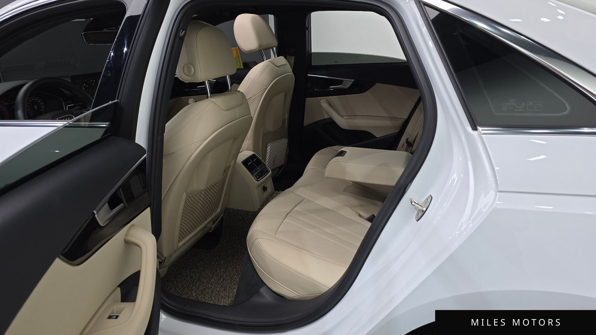 Audi A4 (B9) 2021 — миниатюра 11