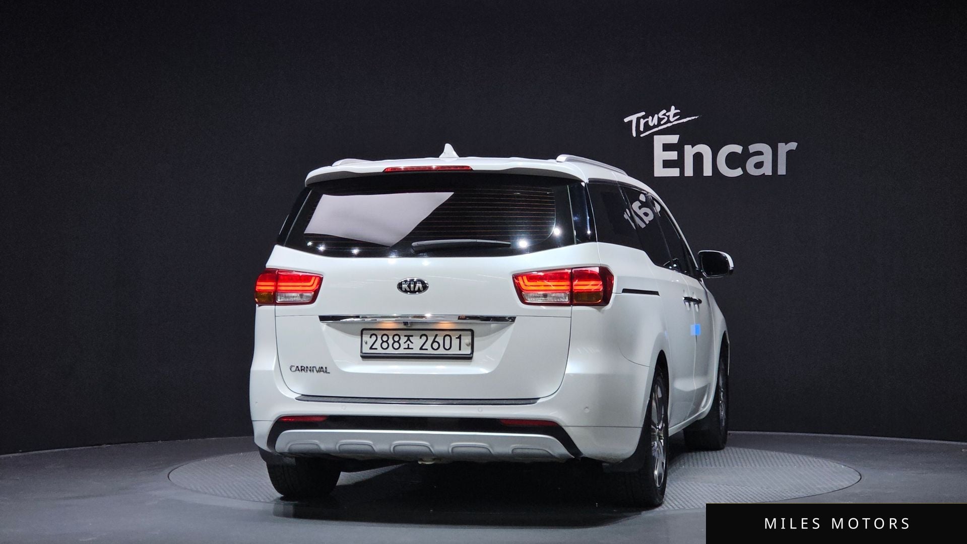 Kia Canival 2017 — миниатюра 4