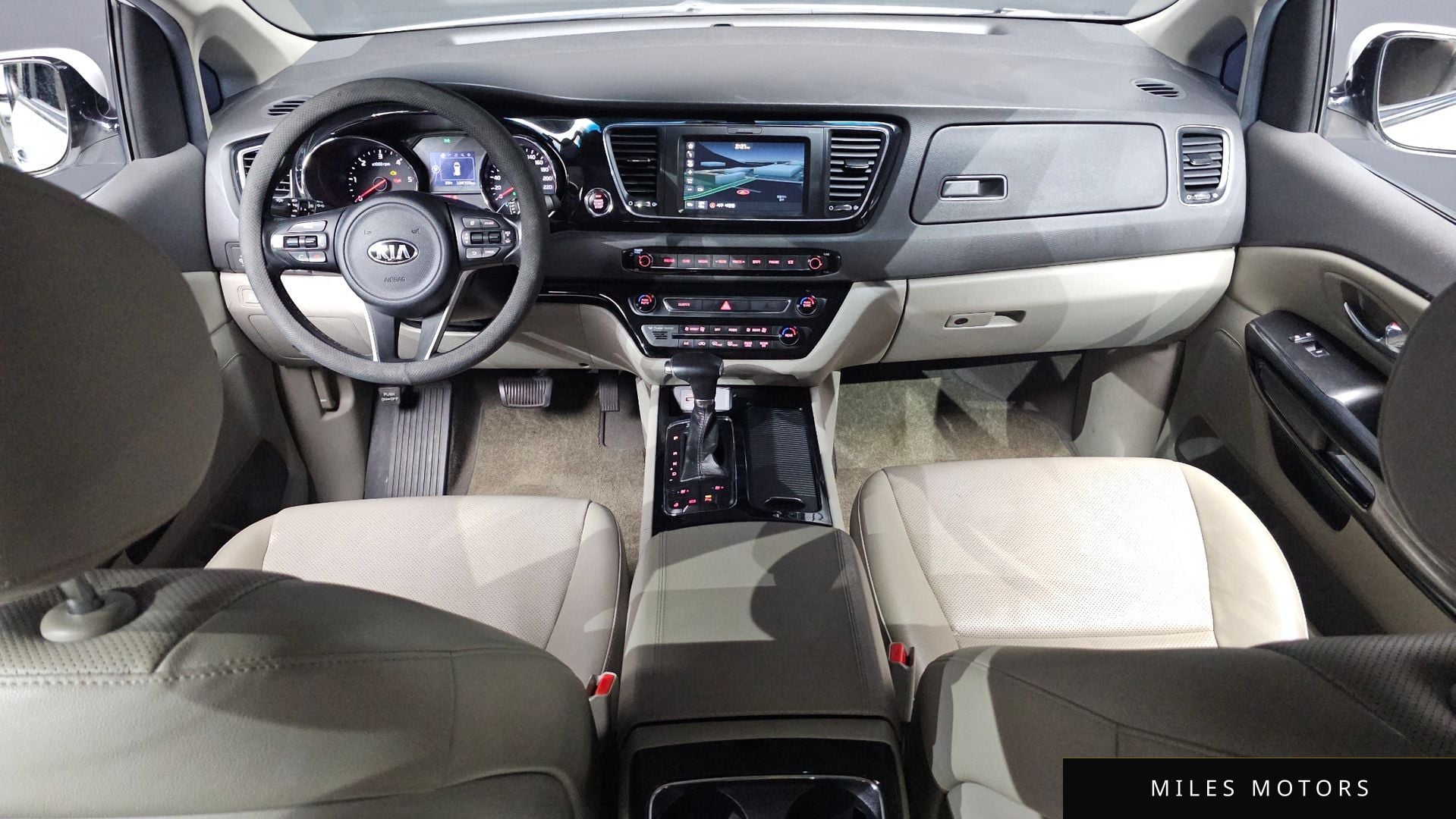 Kia Canival 2017 — миниатюра 7