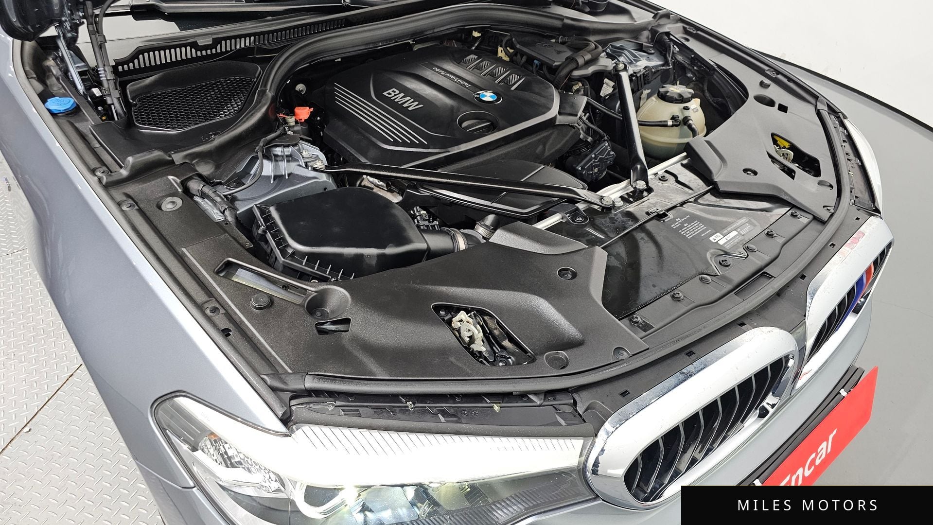 BMW 5 Series (G30) 2018 — миниатюра 6
