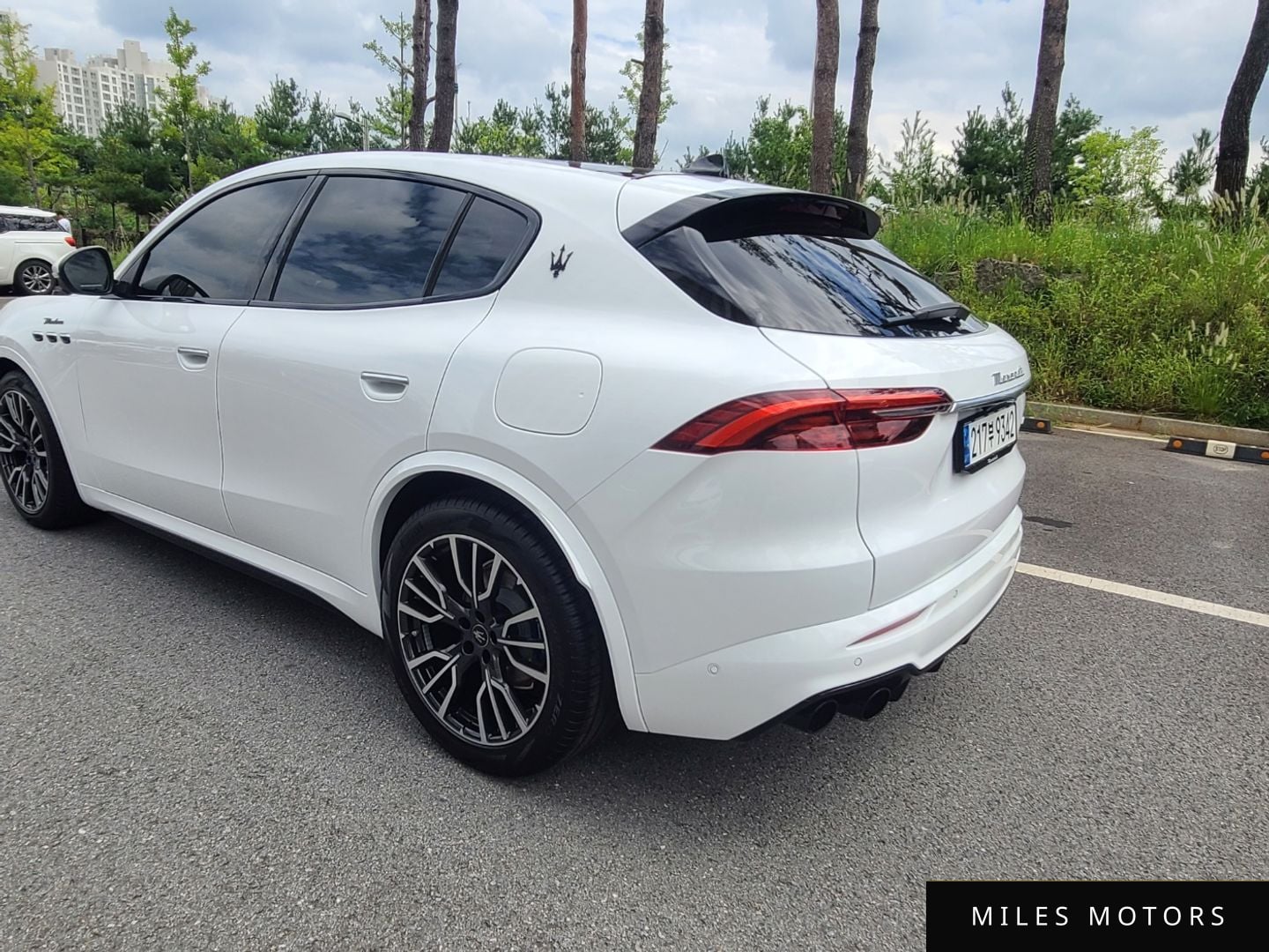 Maserati 그레칼레 2023 — миниатюра 2