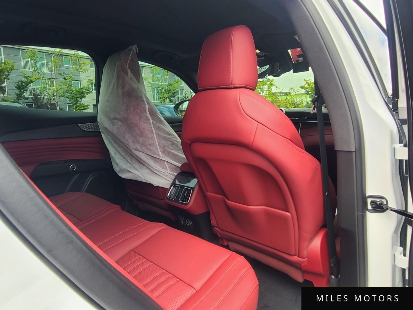 Maserati 그레칼레 2023 — миниатюра 6