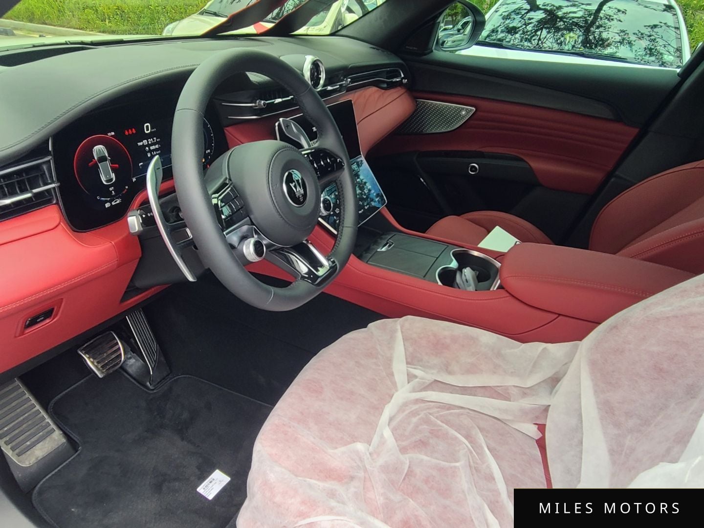Maserati 그레칼레 2023 — миниатюра 7