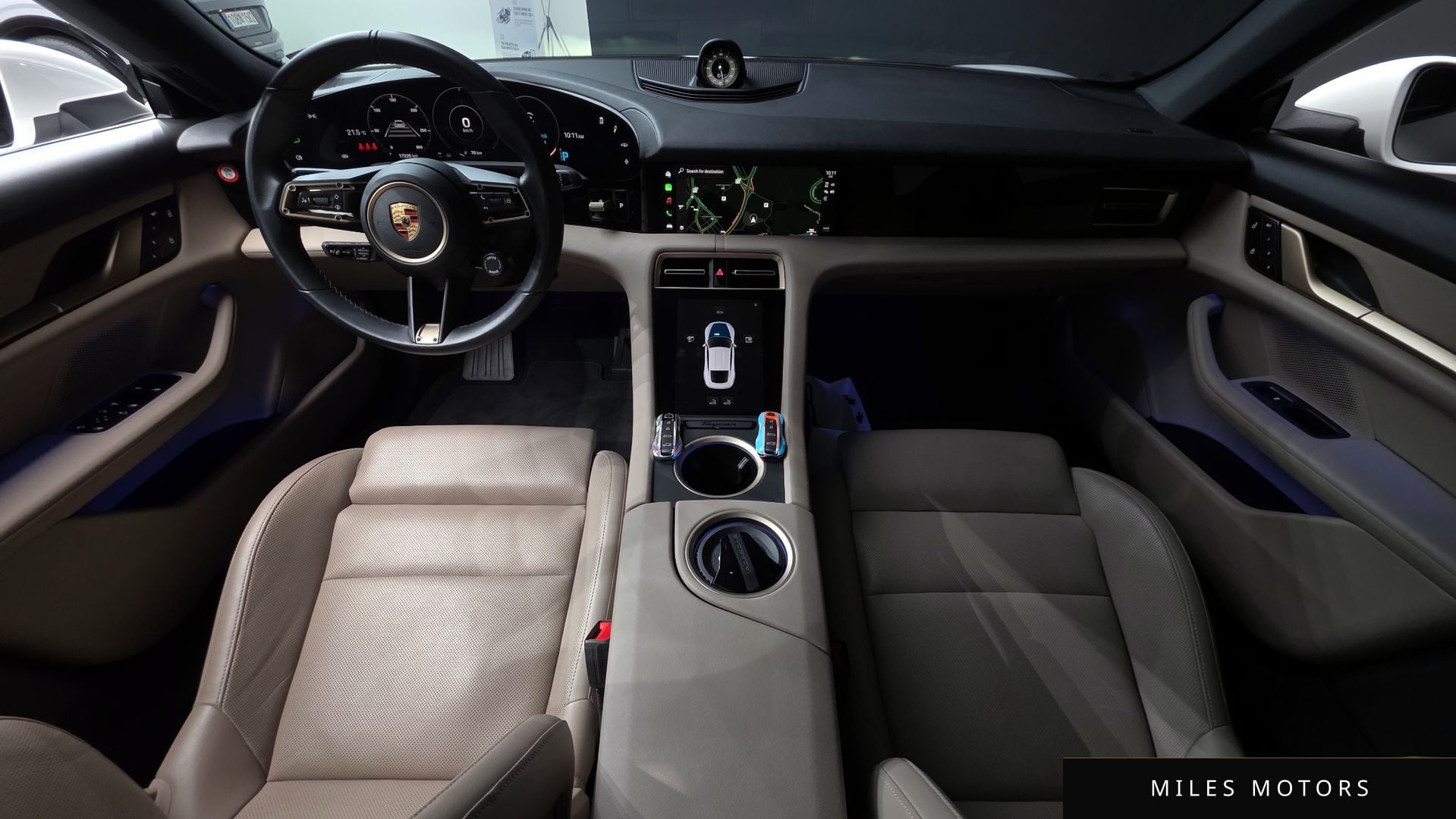 Porsche Taycan 2023 — миниатюра 7