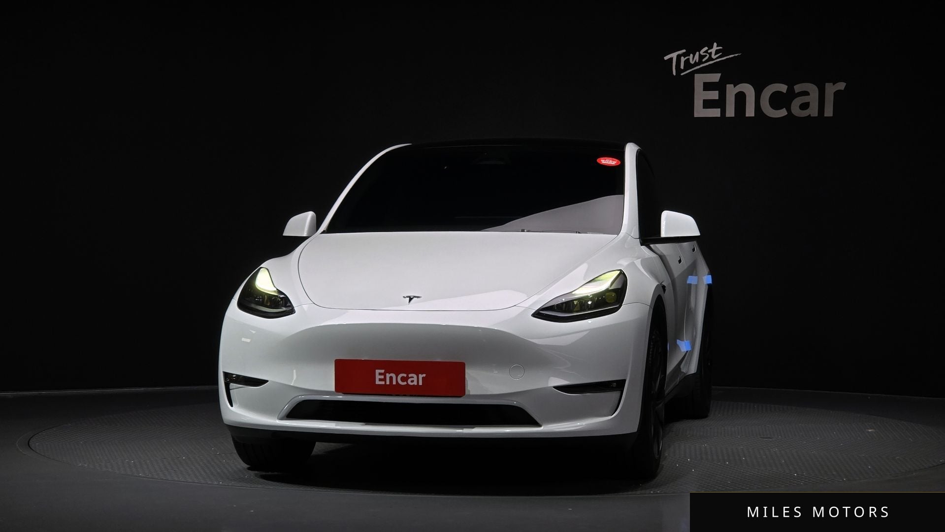 Tesla 모델 Y 2024 — миниатюра 3