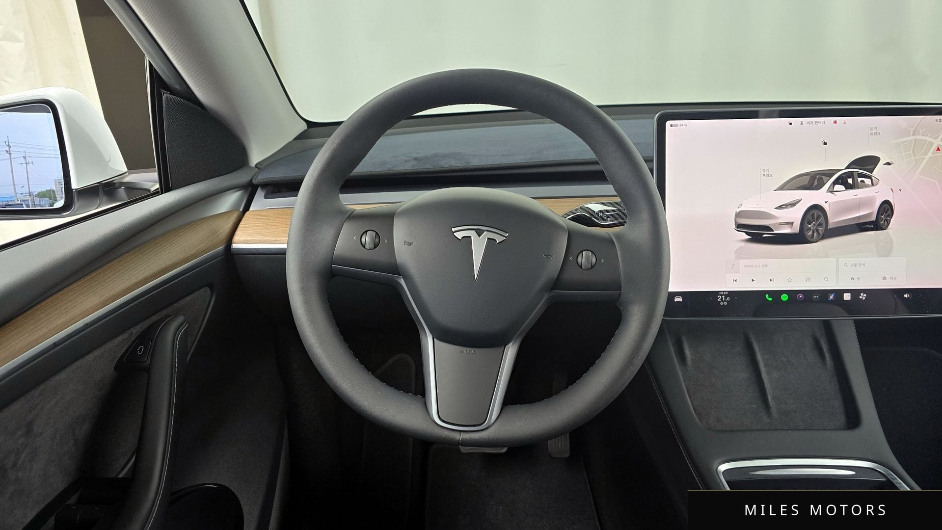 Tesla 모델 Y 2024 — миниатюра 13