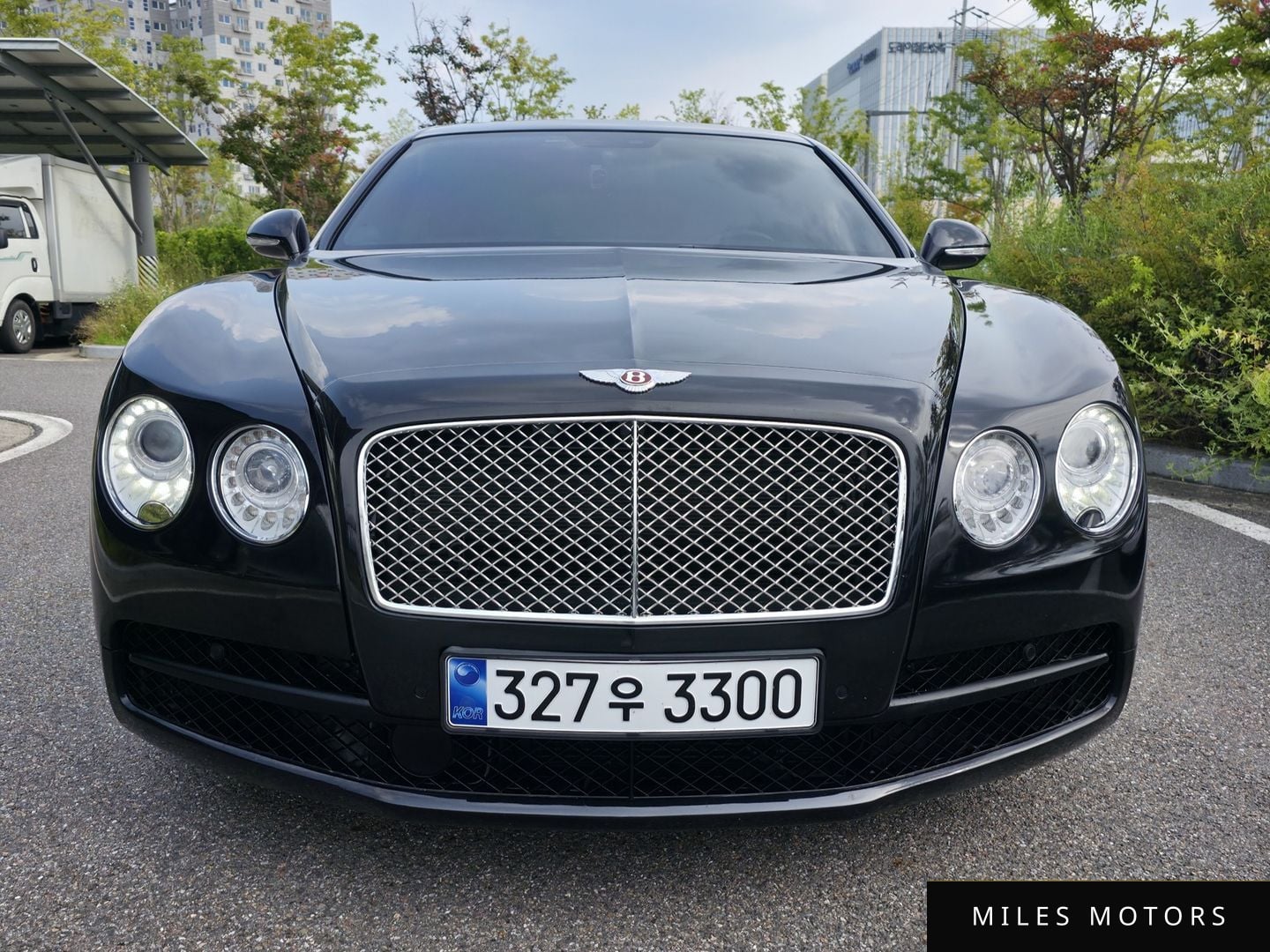 Bentley Flying Spur 2015 — миниатюра 2