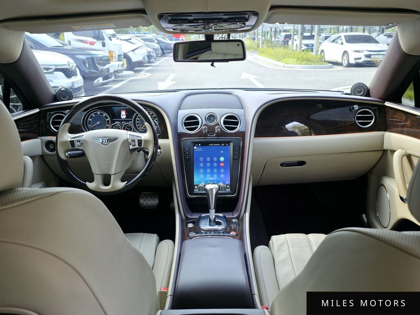 Bentley Flying Spur 2015 — миниатюра 9