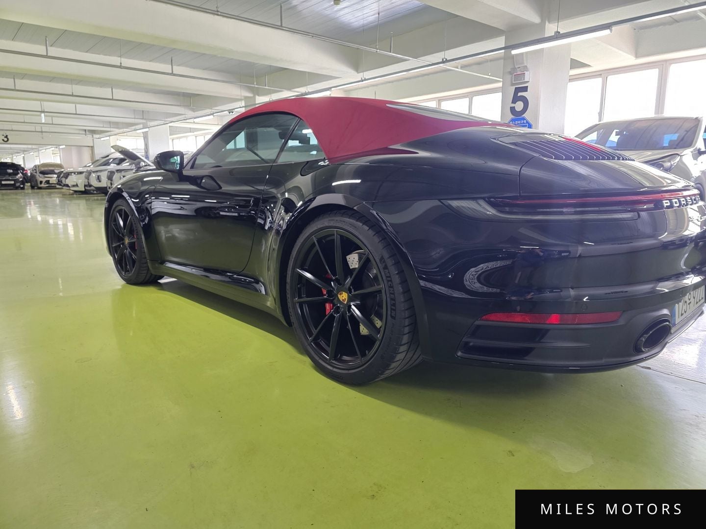 Porsche 911 (992) 2020 — миниатюра 7