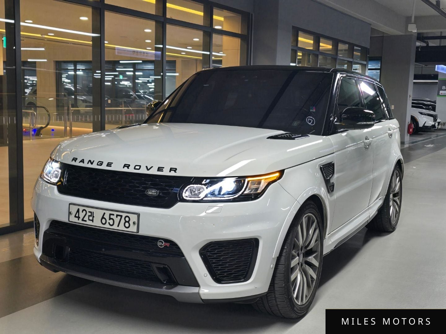 Land Rover Range Rover Sport 2017 — миниатюра 2