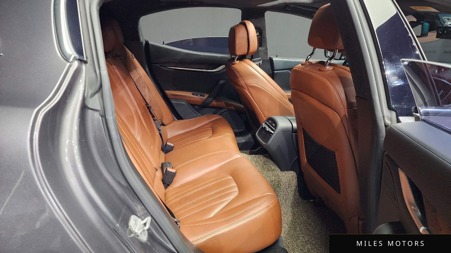 Maserati 기블리 2015 — миниатюра 12