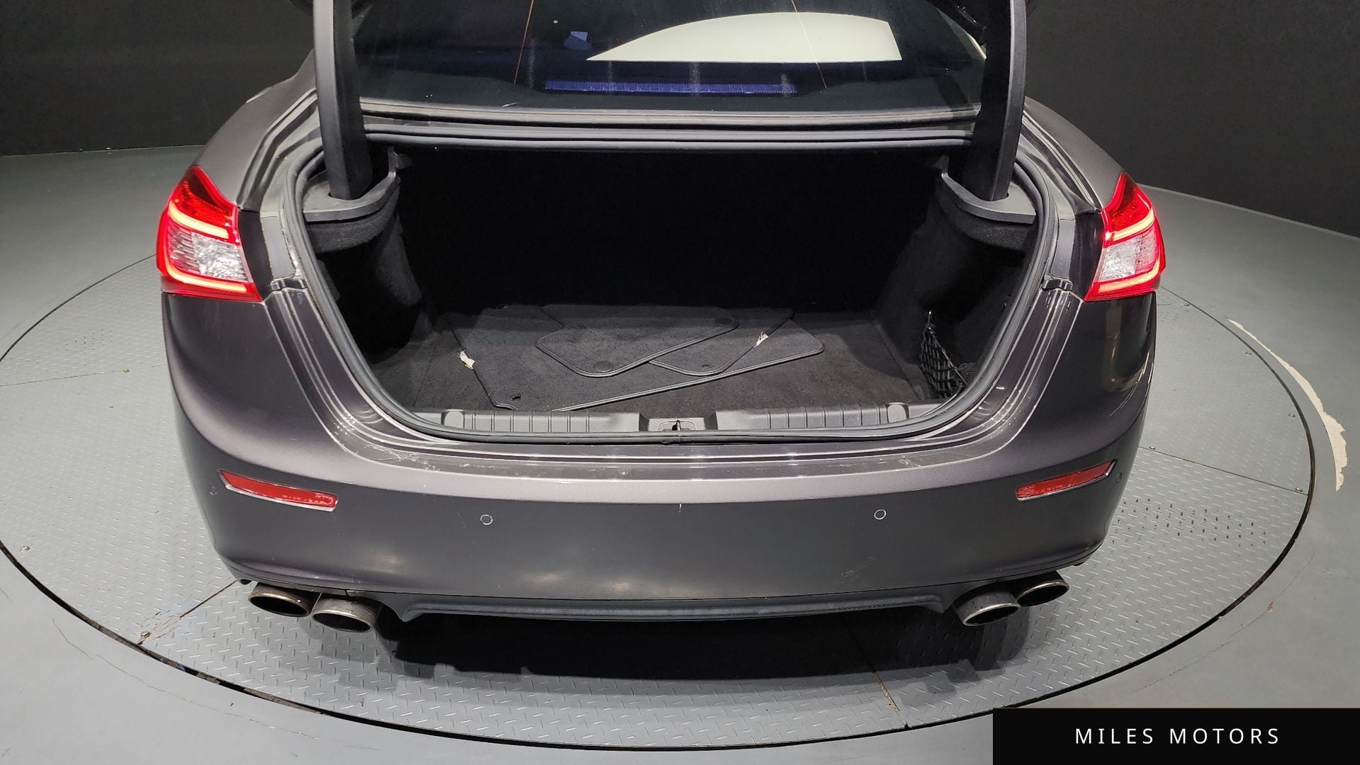 Maserati 기블리 2015 — миниатюра 20
