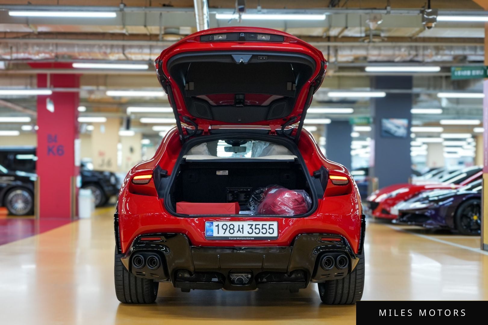 Ferrari 푸로산게 2025 — миниатюра 20