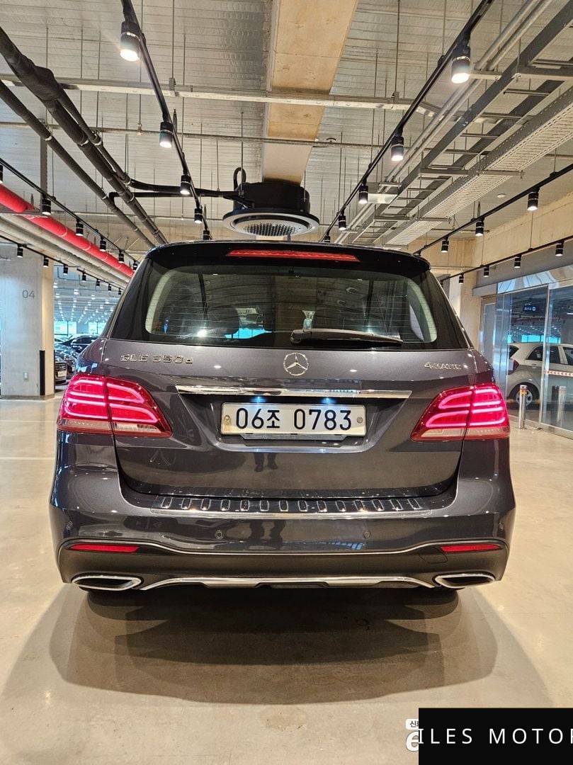 Mercedes-Benz GLE-Class W166 2016 — миниатюра 4