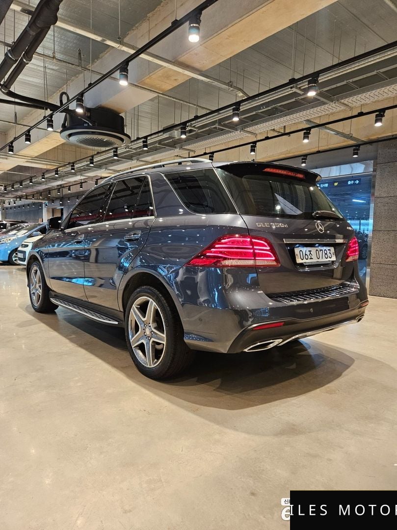 Mercedes-Benz GLE-Class W166 2016 — миниатюра 5