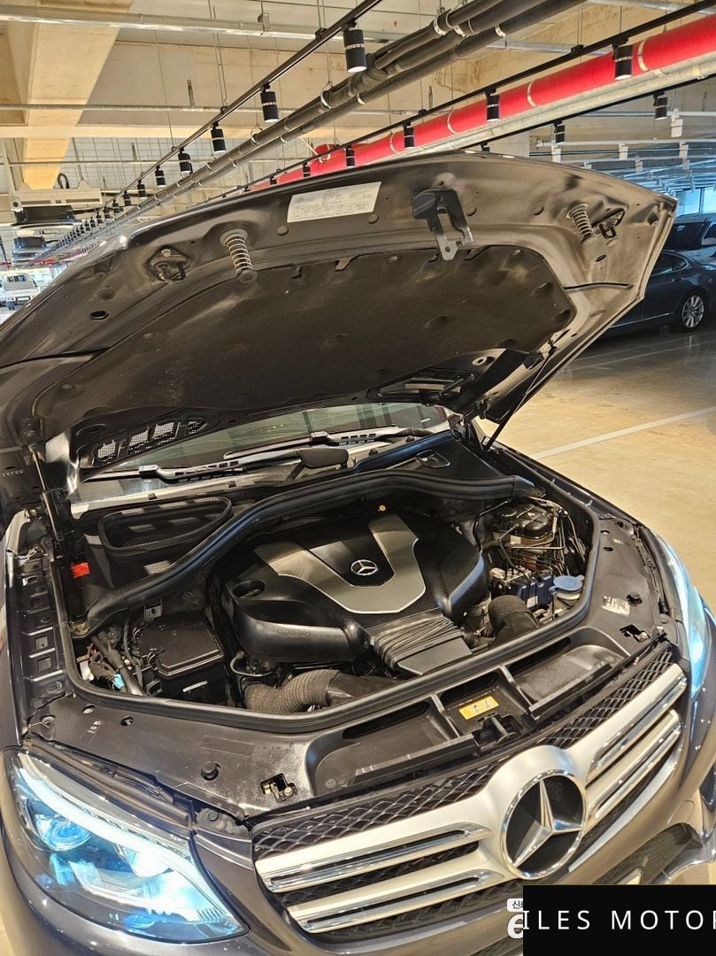 Mercedes-Benz GLE-Class W166 2016 — миниатюра 7