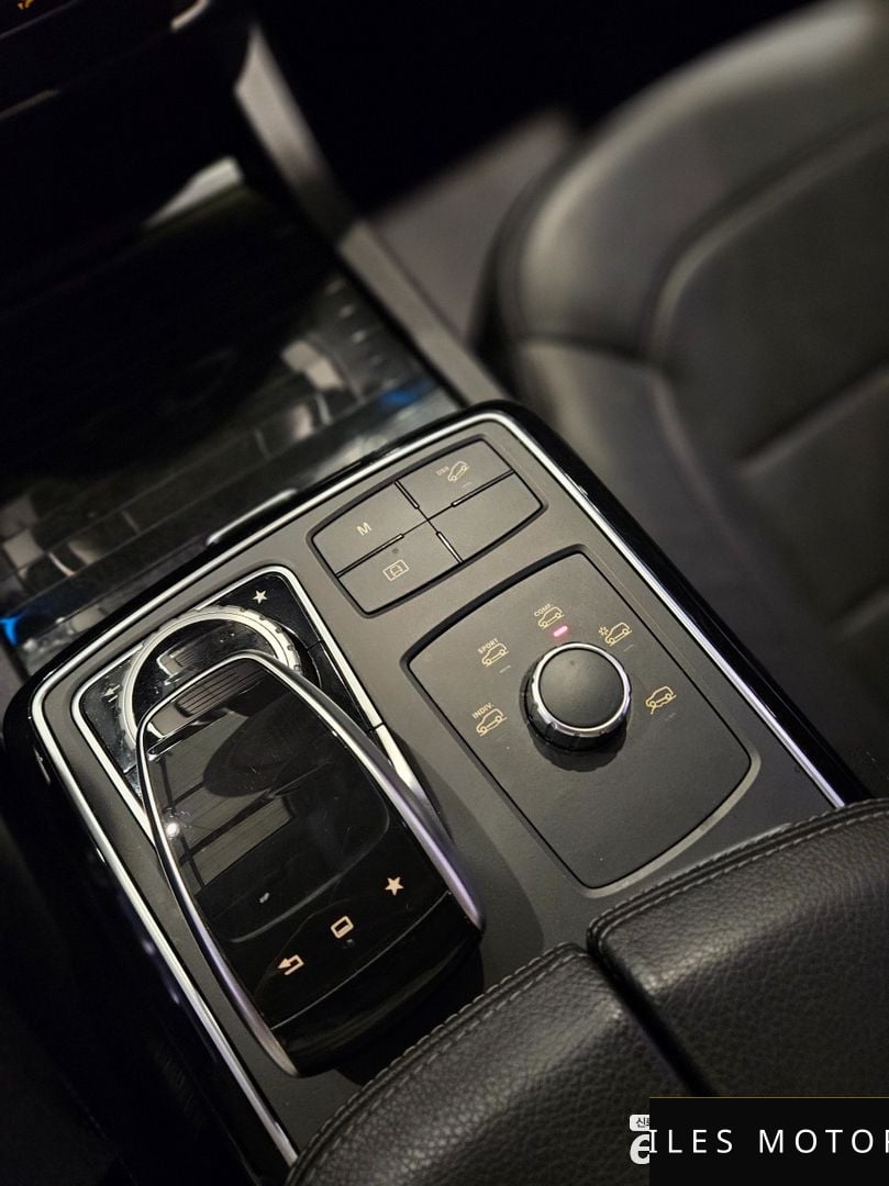 Mercedes-Benz GLE-Class W166 2016 — миниатюра 11