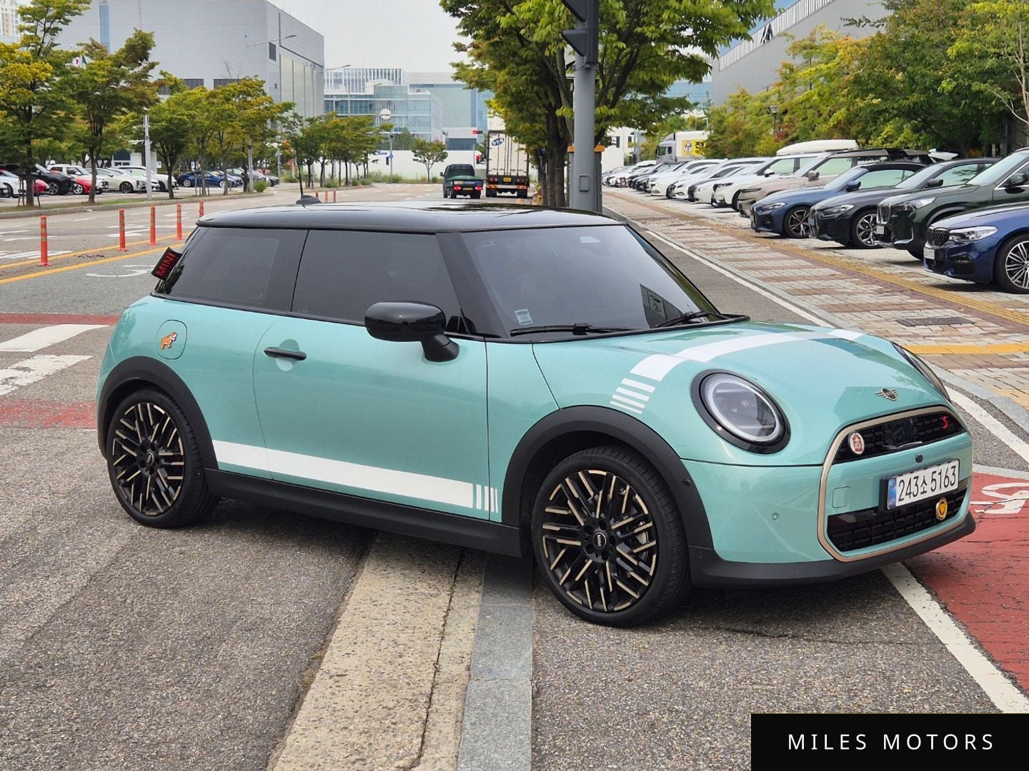 MINI 쿠퍼 S 2025 — миниатюра 6