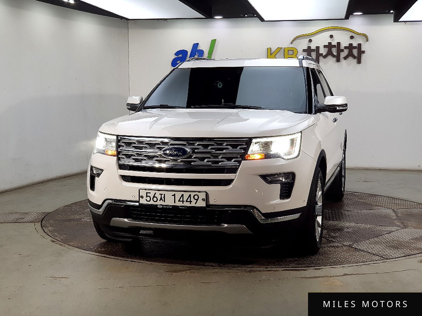 Ford Explorer 2019 — миниатюра 3