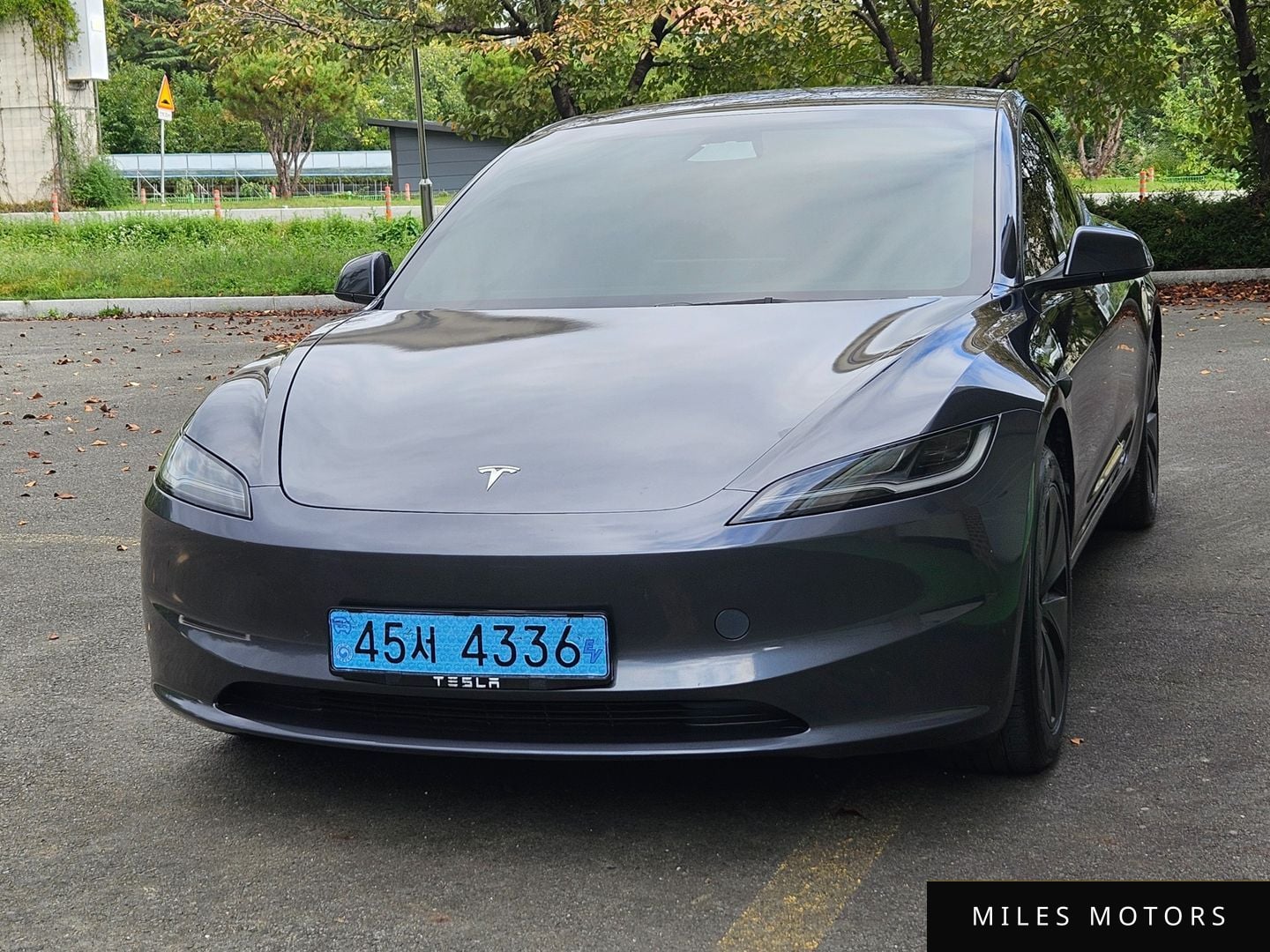 Tesla Model 3 2024 — миниатюра 2