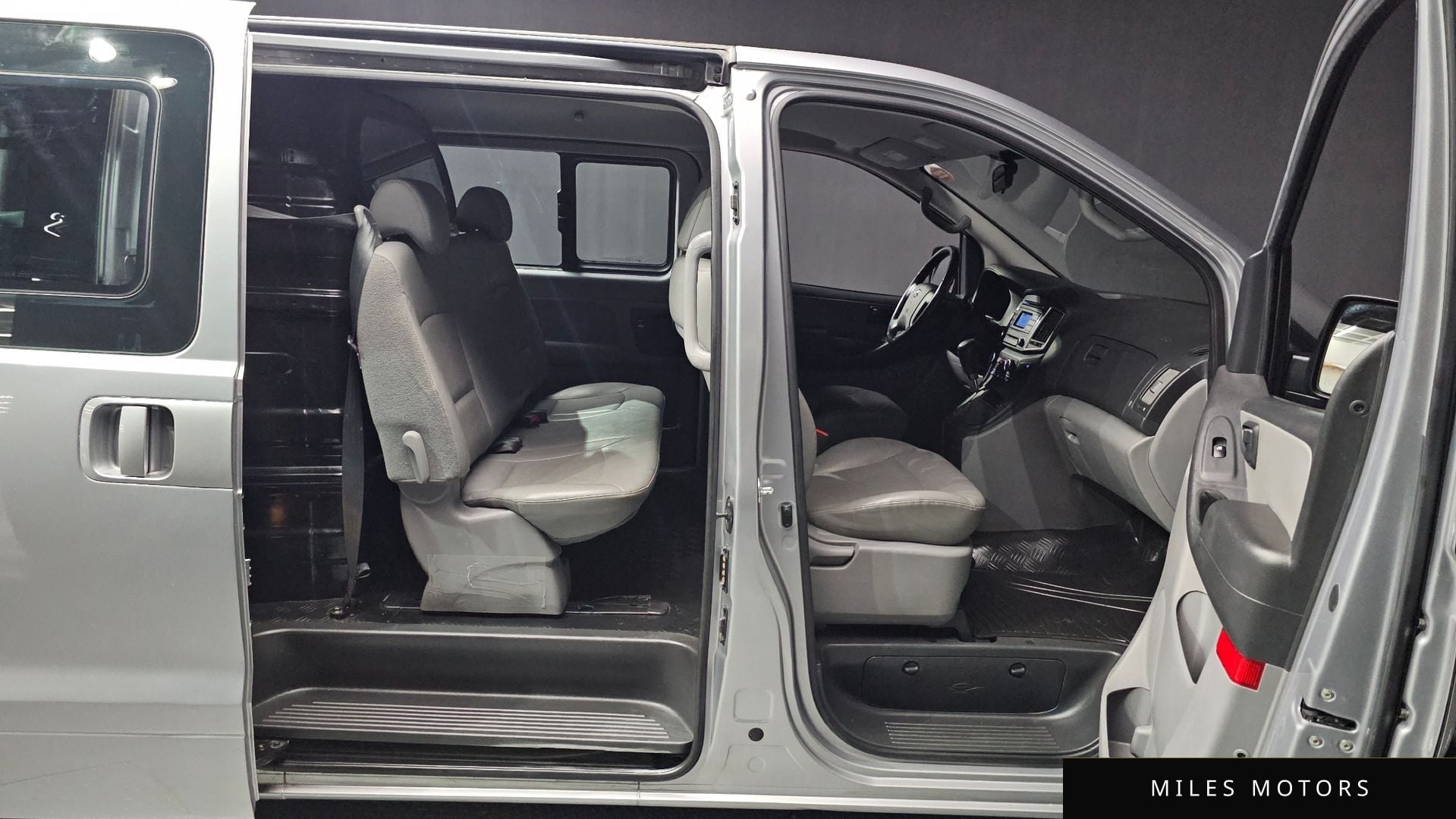 Hyundai Starex 2019 — миниатюра 11