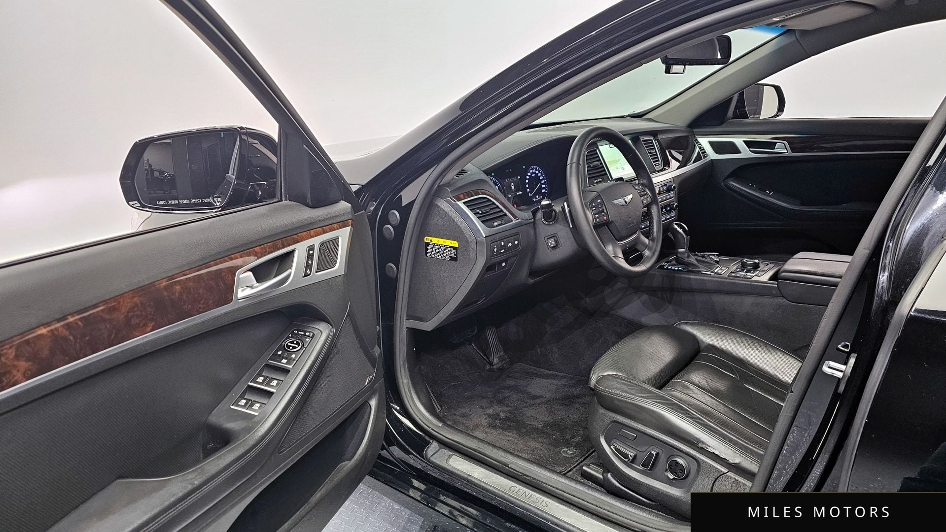 Hyundai Genesis 2016 — миниатюра 11