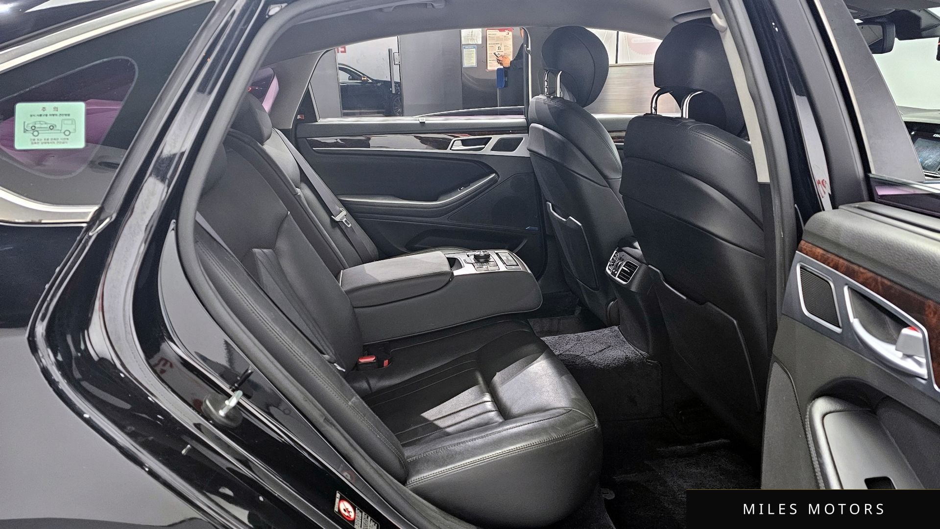 Hyundai Genesis 2016 — миниатюра 12