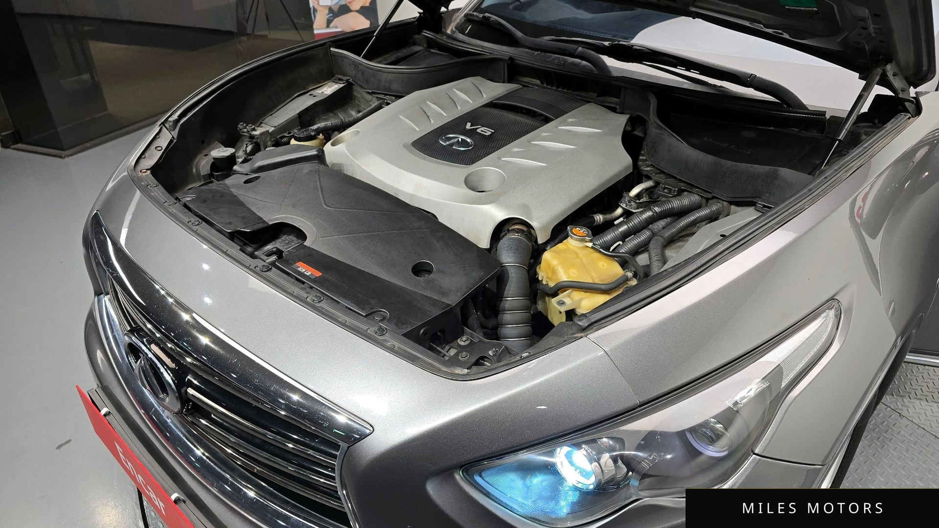 Infiniti FX30d 2012 — миниатюра 6