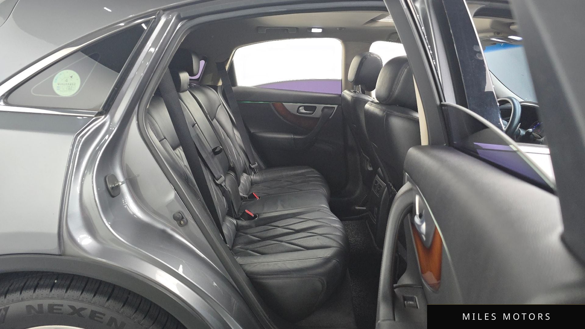 Infiniti FX30d 2012 — миниатюра 12