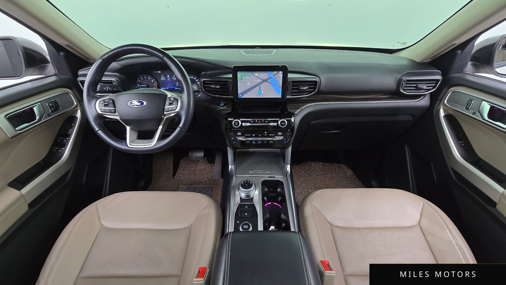 Ford Explorer 2021 — миниатюра 7