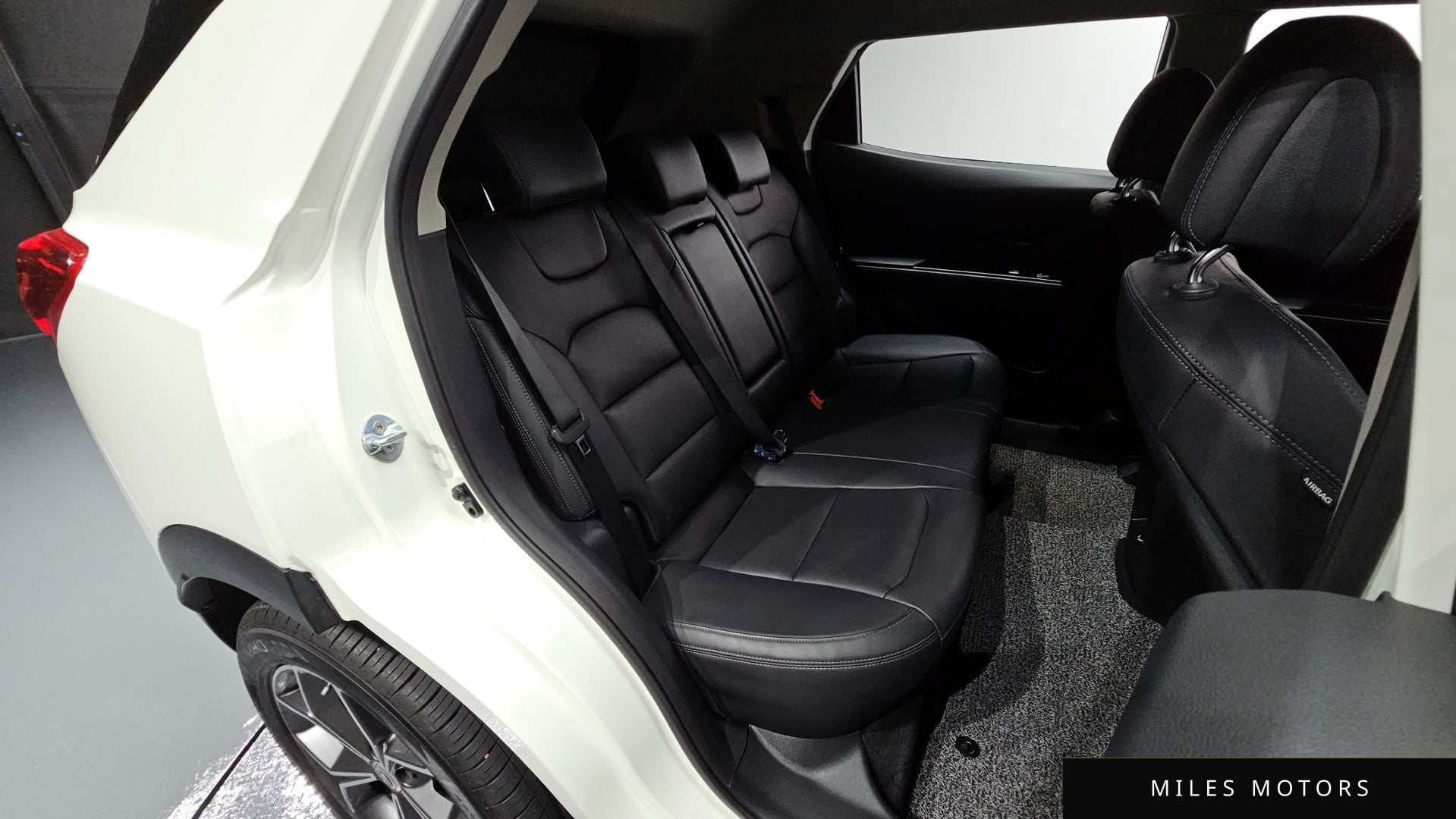 KG Mobility Beautiful Korando 2020 — миниатюра 12