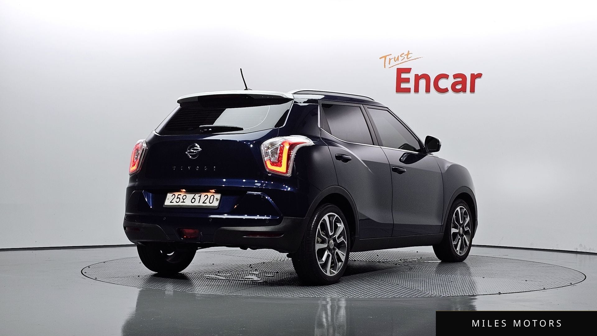 KG Mobility Tivoli 2015 — миниатюра 2
