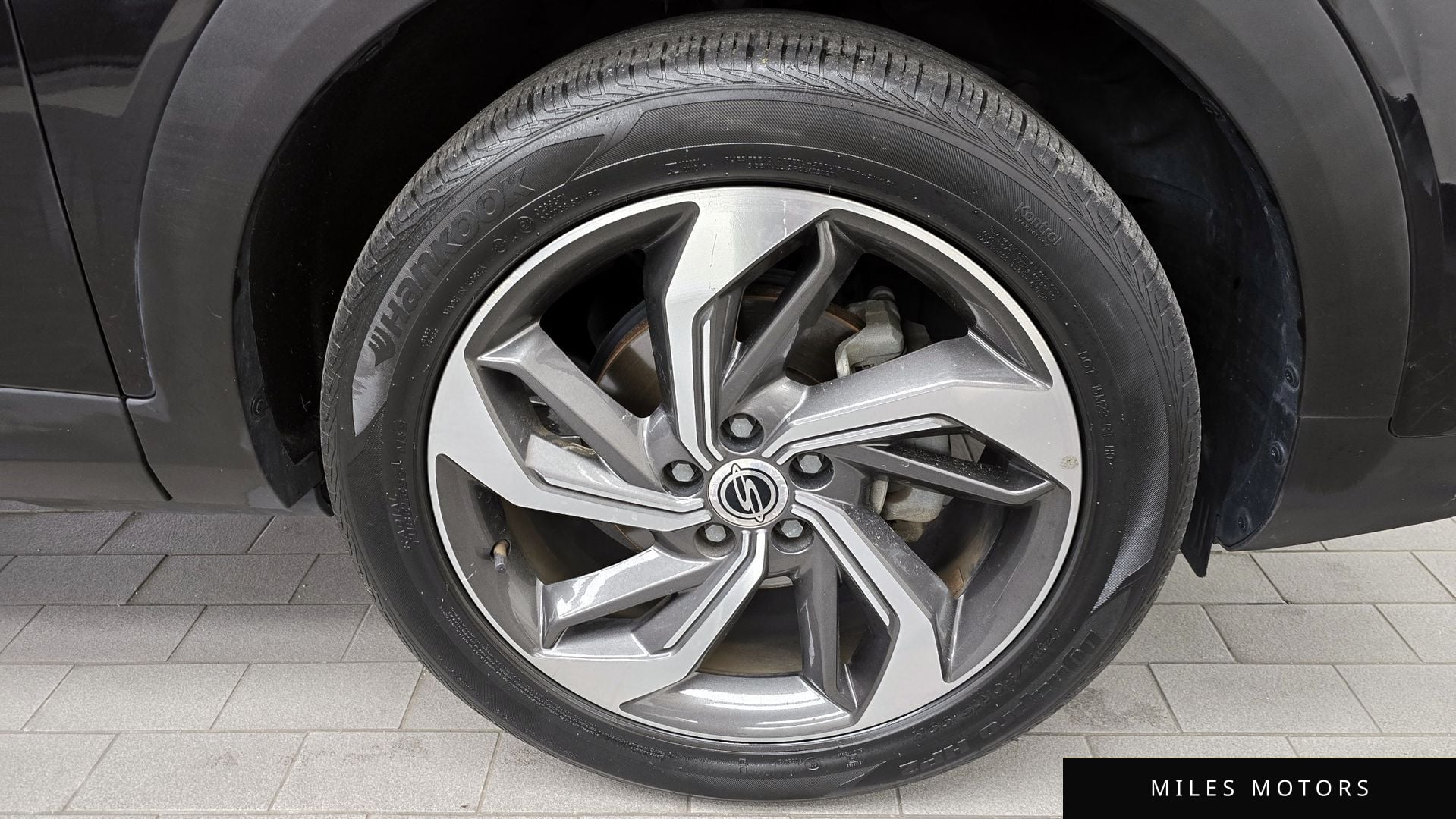 KG Mobility Beautiful Korando 2022 — миниатюра 5