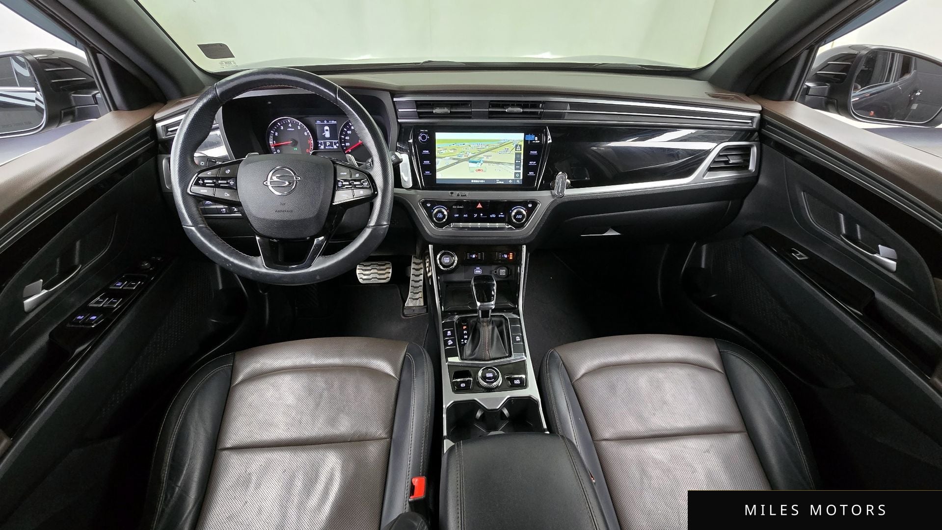 KG Mobility Beautiful Korando 2022 — миниатюра 7