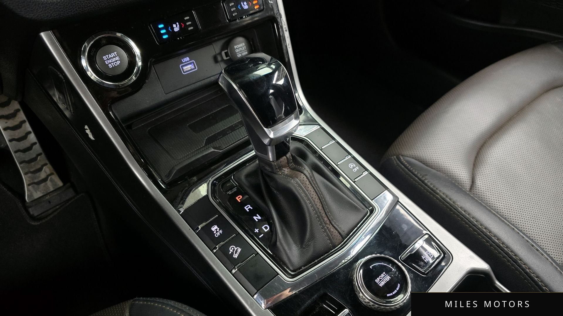 KG Mobility Beautiful Korando 2022 — миниатюра 9
