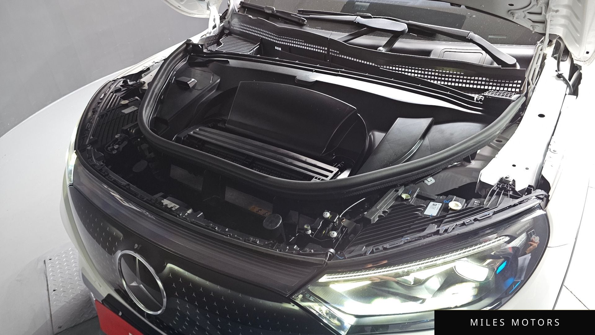 Mercedes-Benz EQE SUV X294 2023 — миниатюра 6