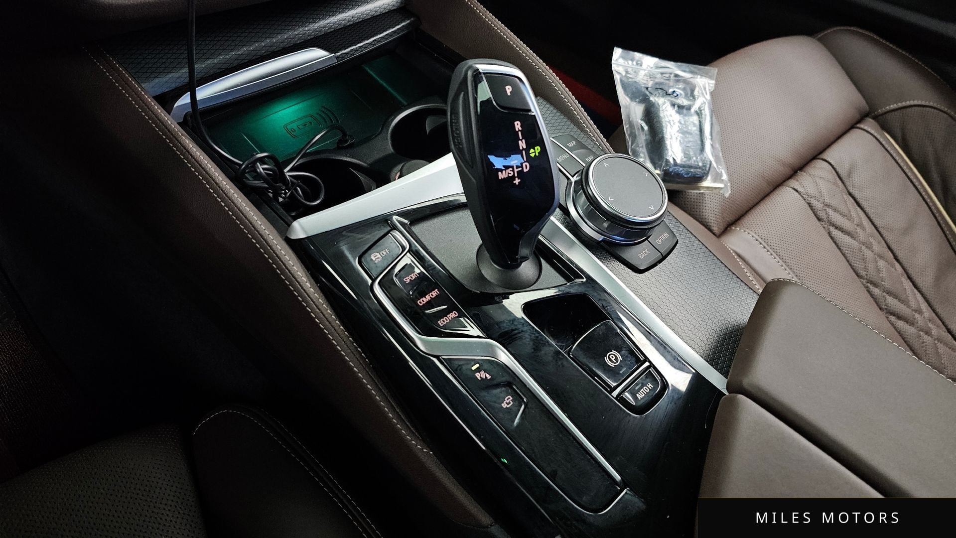 BMW 5 Series (G30) 2023 — миниатюра 9