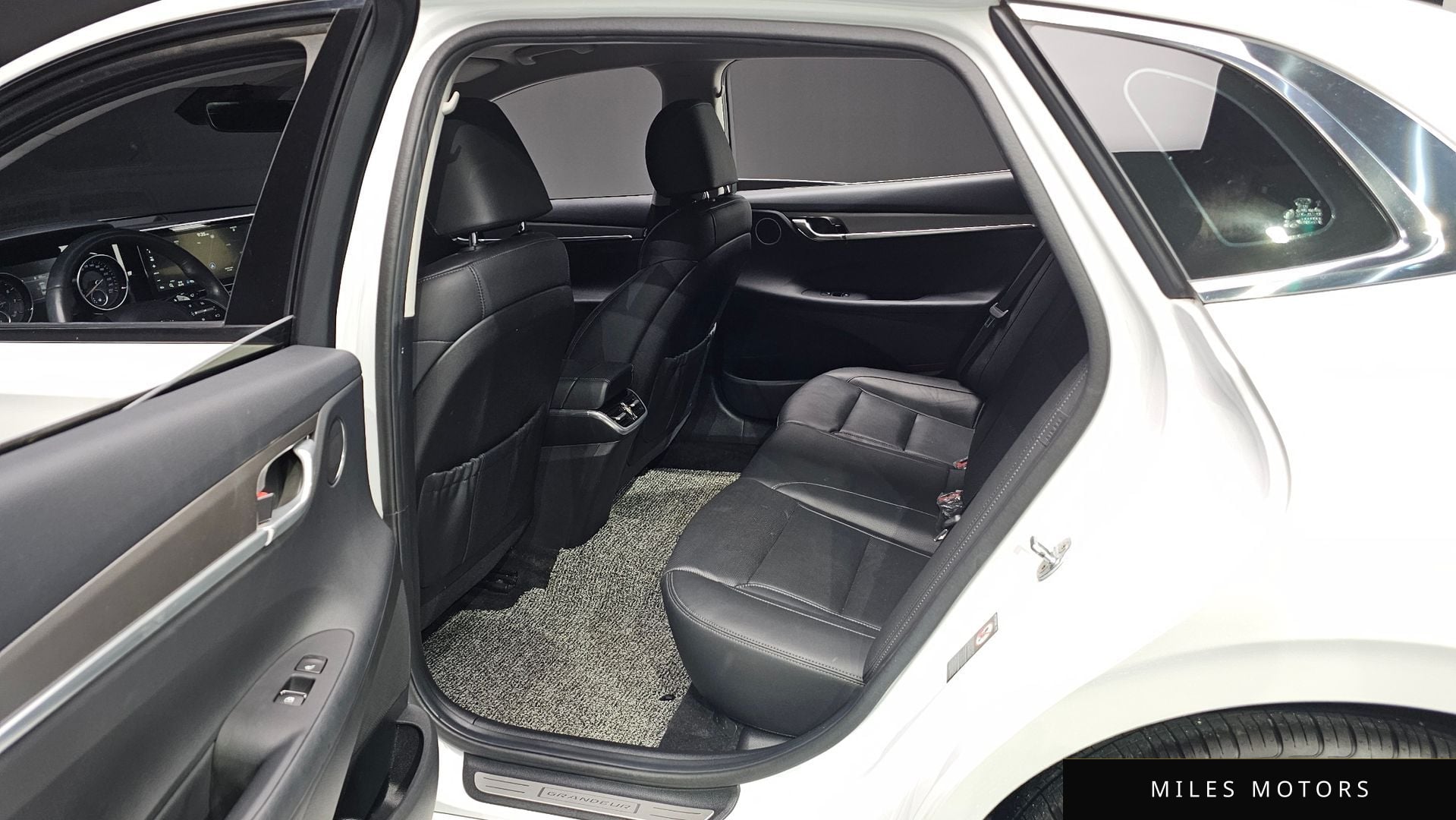 Hyundai Grandeur 2020 — миниатюра 11
