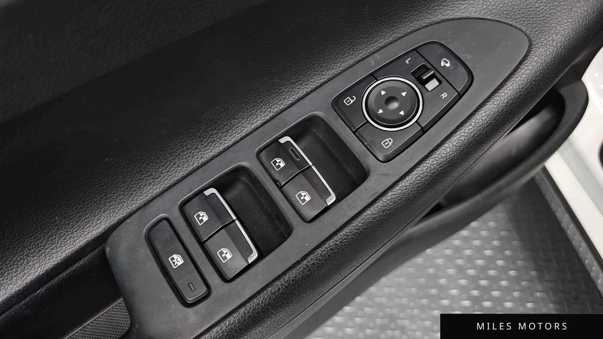 Hyundai Grandeur 2020 — миниатюра 12