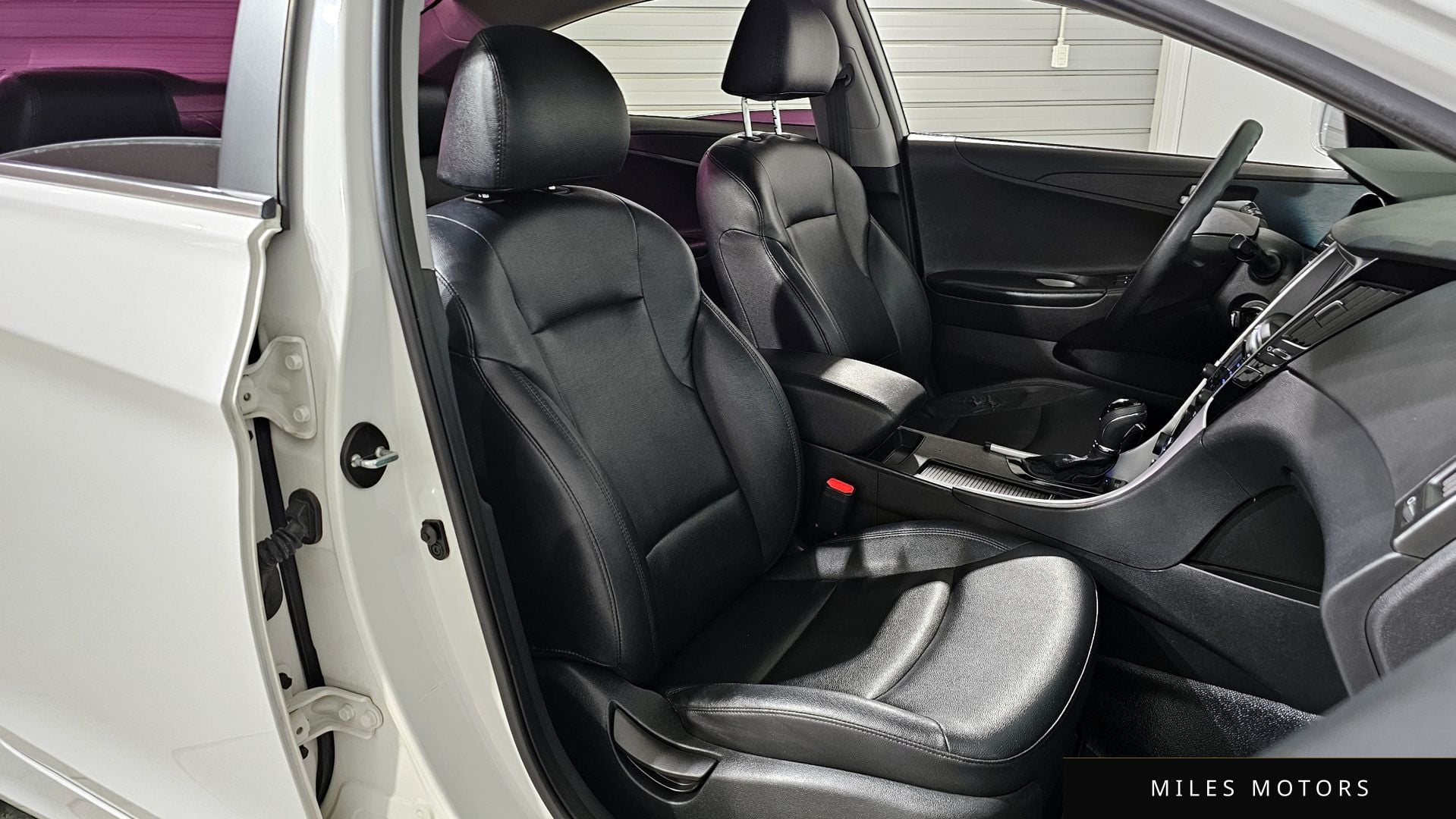 Hyundai Sonata 2012 — миниатюра 10